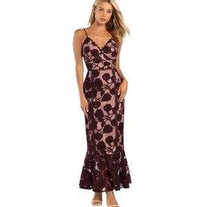 NWT Lulus Alluring Dream Purple Embroidered Crochet Lace Trumpet Midi Dress - S